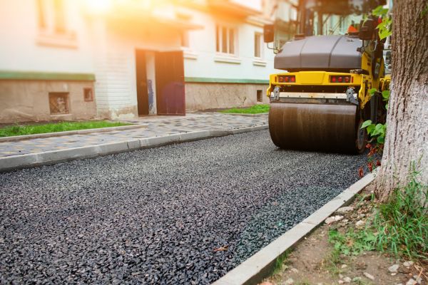 Cracked Pavement Restoration